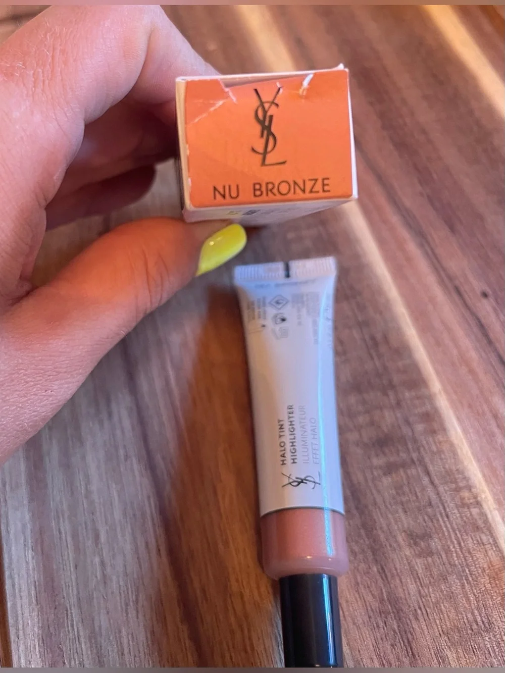 Yves Saint Laurent buildable enhance easily
